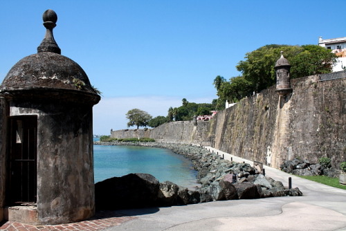 (via San Juan beauty, a photo from Puerto Rico, Other | TrekEarth)San Juan, Puerto Rico