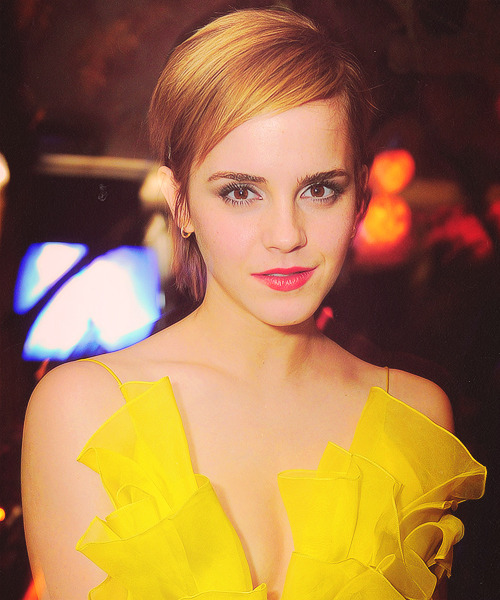 firebolter:  8/50 ♦ photos of Emma Watson 