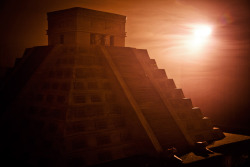 Myampgoesto11:  Mayan Temple Built From 9 Tons Of Chocolate The World’s Largest