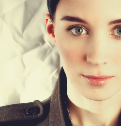 brodinsons:   semperloki:  anneboleynsarchive-blog:  39/50 pictures of Rooney Mara  #whoa I totally thought this was a fem!loki manip when I scrolled past? new headcanon  oh my god 