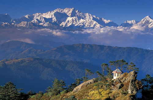 The summit of Kanchenjunga (8586m) viewed from Sandakphu, Sikkim, India (by Andrew Luyten).