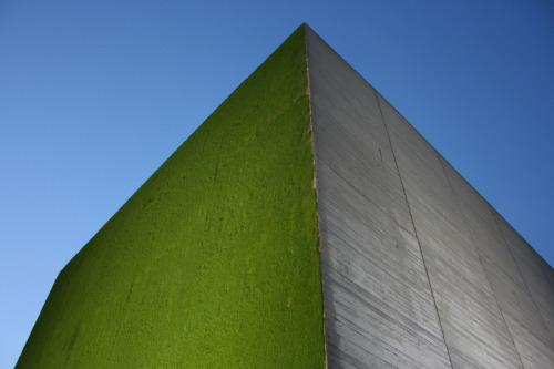 FlyTower, by Ackroyd &amp; Harvey, Royal National Theatre, London, project by Denys Lasdun and Peter