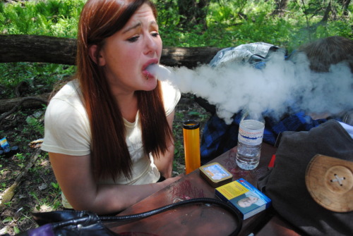 nughugz:  anvsboy:  That look of “holy fuck I hit that too hard” lol  Feeling that right now! Lol