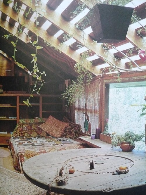gh0stick:  tumblchorraden:  boredomandterrorconsume:  DREAM HOME.  More rooms at