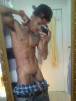 nudeselfshots-blackmen.tumblr.com post 23366409223