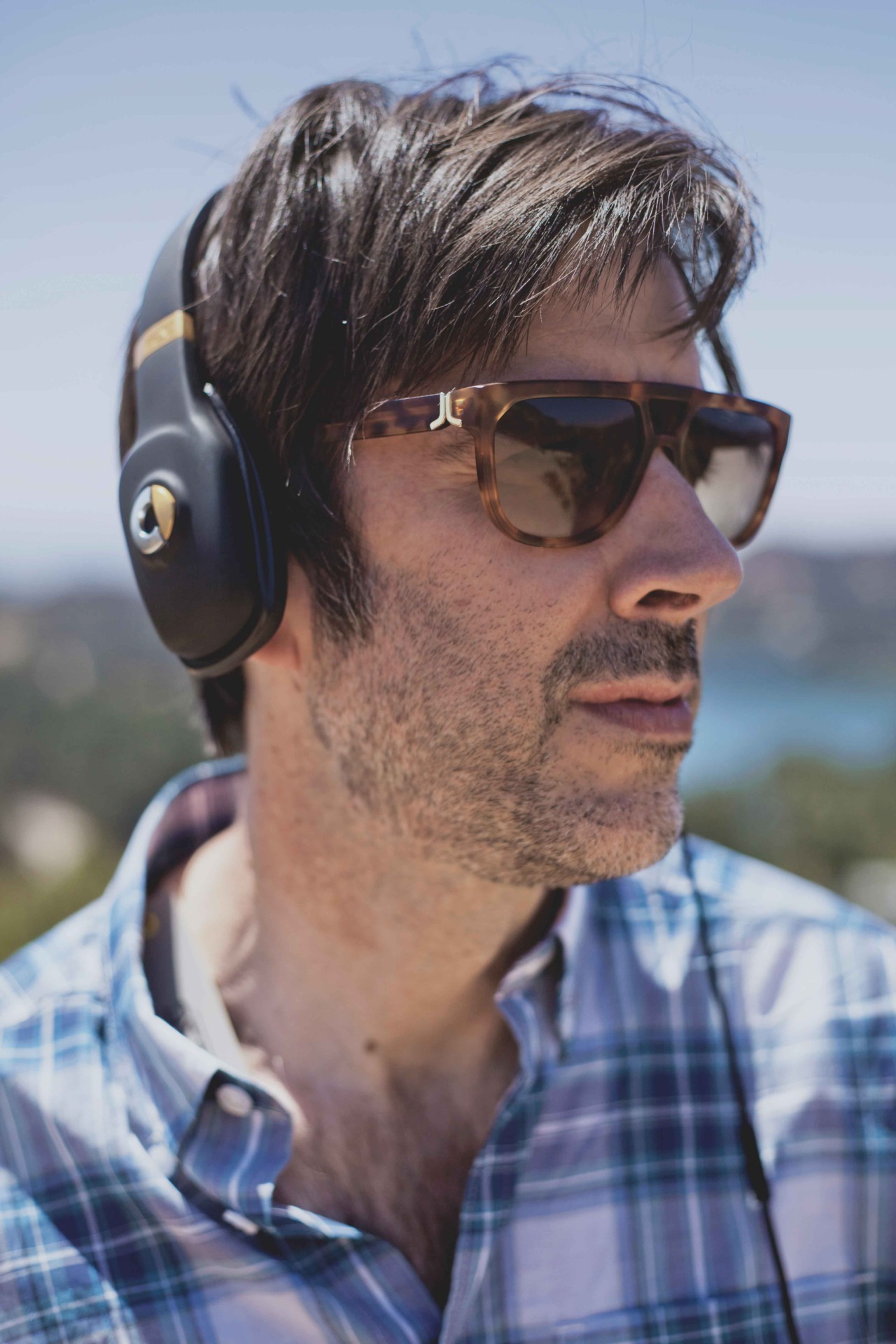 WeActivist Chad Robertson and the headphones for the smart by WeSC