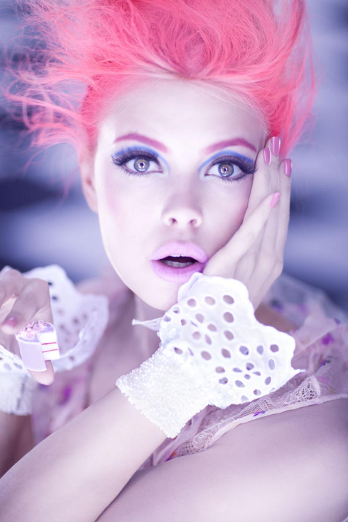 poisoned-apple: “Cake makers” - Masha P. and Anna I. by Amber Gray for Marie-Claire Chin