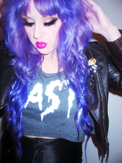 Porn  the purple hair and the pink lips 8) photos