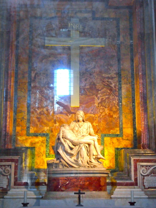 keepcalmandcarryonbaggage: ROMA (Part 4 - The Vatican)I’m not Catholic, but a combination of n