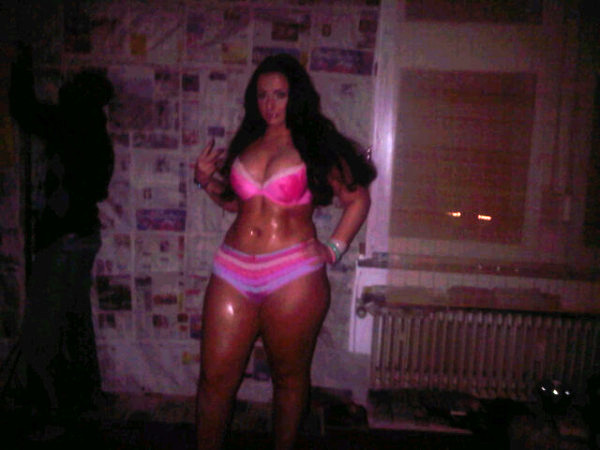 Thick Turkish chick Leyla Stacked (Â @Leyla1986 )