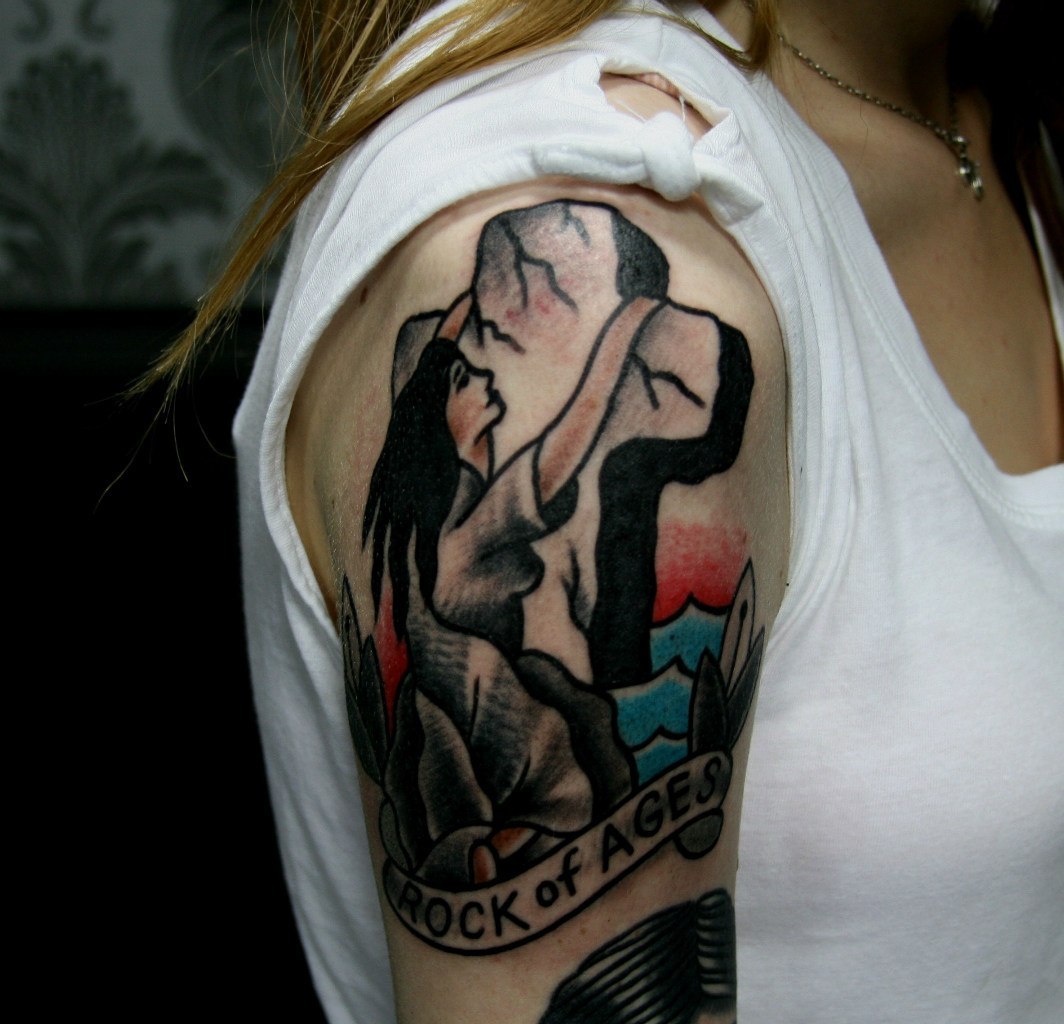 tattoome:
“ follow http://kingdomtattoo.tumblr.com/
”