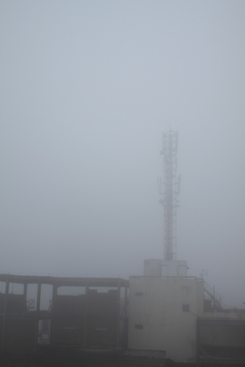 Bandung di pagi hari ini kaya Silent Hill