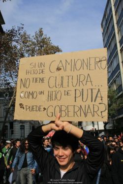 libertarioconsciente:  ctmnews:  Hoy en Santiago.