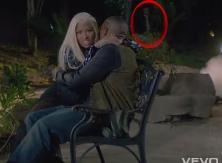 fuckyeahgregorio:  Loooook At Drake !  LMAOOOOOOOOOOO im done !!!! 