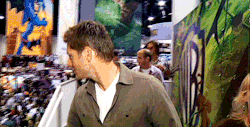 winchesters-sassbutt:  if you look closely