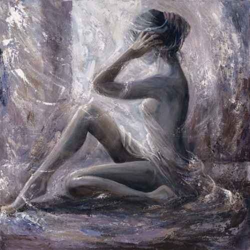 art-and-dream:  Artist painter   Karen Wallis stunning figurative work conveys a tenderness and appreciation of the female form. These gentle and mysterious images convey 