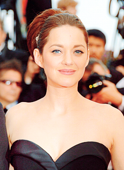 flyingtaxis:  Marion Cotillard at the Rust and Bone Premiere during Cannes Film Festival