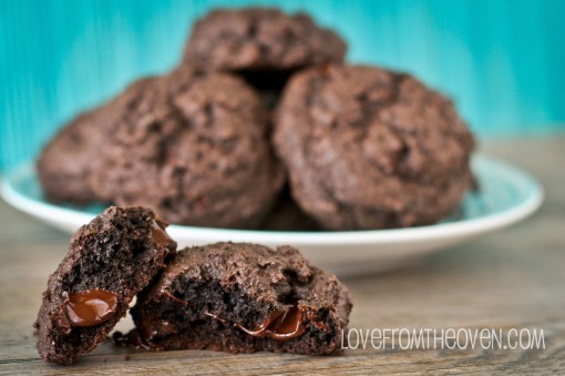 gastrogirl:  delicious double dark chocolate cookies. 