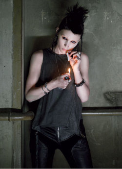 richgrohl:  Rooney Mara ( The Girl with the