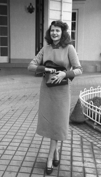 haroldlloyds:Rita Hayworth in 1950’s.