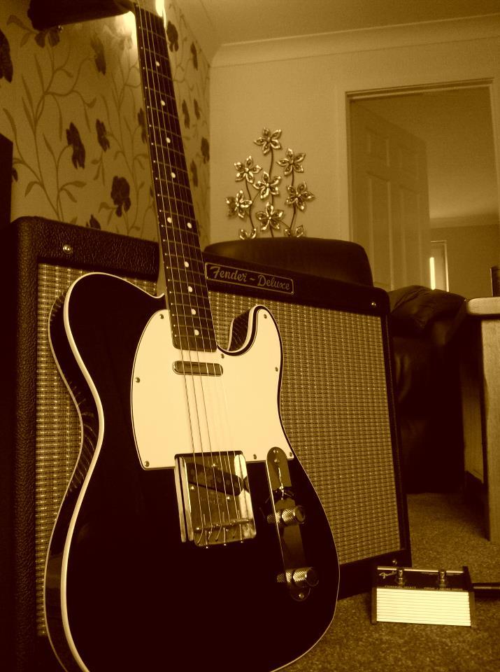 guitar-porn:
“ 1962 Telecaster and Fender Deluxe.
Gary Love sent in this photo of his beautiful combination without any accompanying notes - but it pretty much just speaks for itself though, doesn’t it?
”
Oooo I really like this black and white Tele....