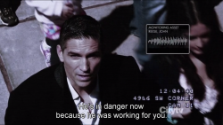 thedumbestnerd:  John Reese is literally communicating to The Machine. Now, The Machine is communicating back at him. Too much of a cliffhanger, damn it. I’ll prolly write something about this later. 