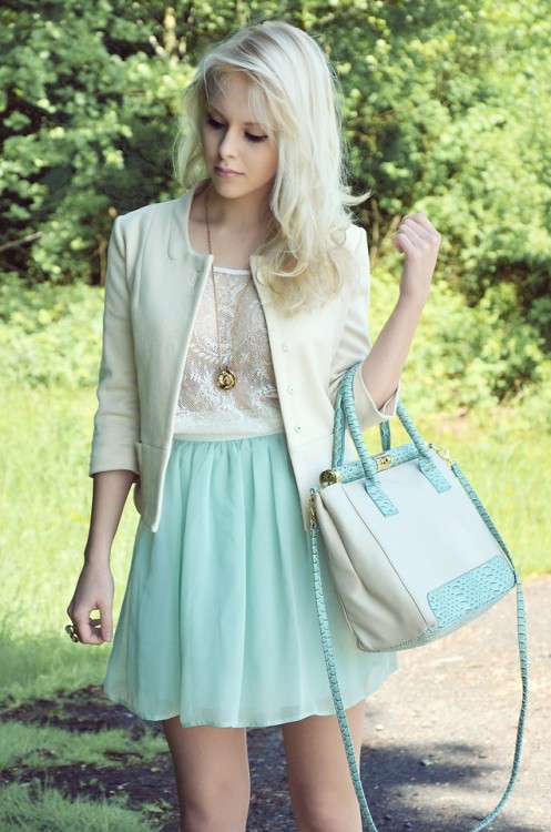 lookbookdotnu: Mint &amp; Lace (by Tanita Ley)