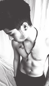 beautifuldirectionboys:  One Direction → Shirtless 