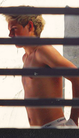 beautifuldirectionboys:  One Direction → Shirtless 