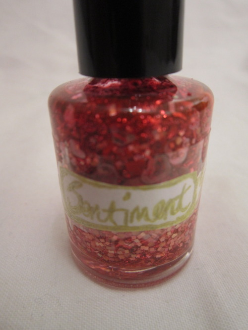 littleguillam:Here it is! My first give away!These are all one of a kind - I promise that there is o