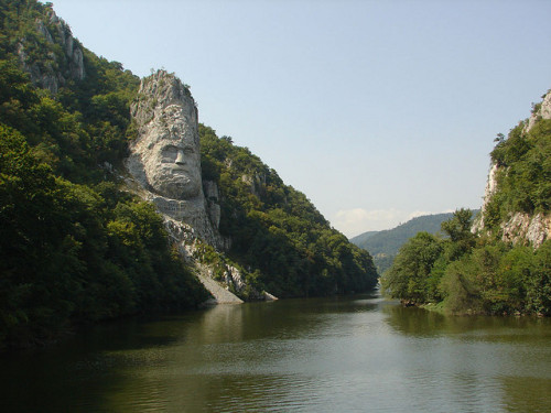King Decebal&rsquo;s face carved in rock, Danube Gorges, Romania (by zmihai).