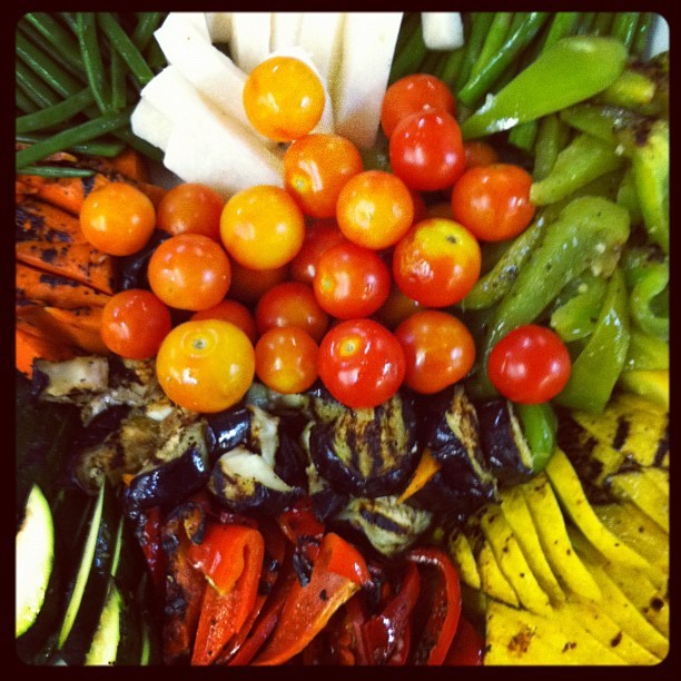 Yummy! #myjob #food #instaphoto #veggies (Taken with instagram)
