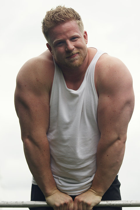 jobhasnothingtolose:  OKAY MARRY ME 3_3