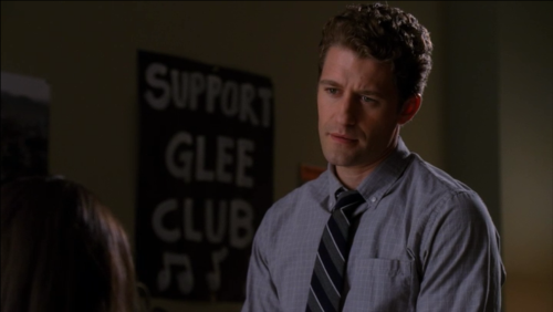 mzminola:Due to her yelling at Puck, Schue asks Rachel if she’s okay, in his office. Rachel wants Je