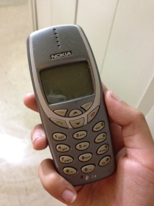 windows98:  txt me new cell