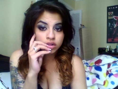 iloveshitwasted:  wifey status