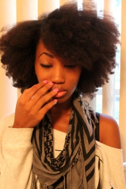  http://candijanoki.tumblr.com  imma need my hair to look like this.