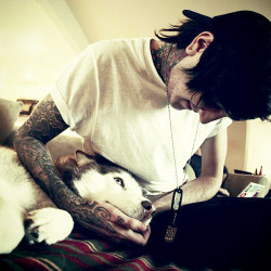 therealslimshayley:  Austin Carlile 