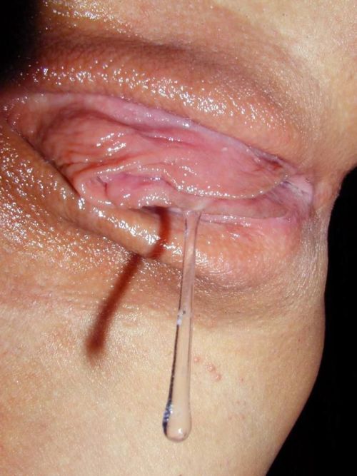 cummr:  She’s dripping with anticipation. 