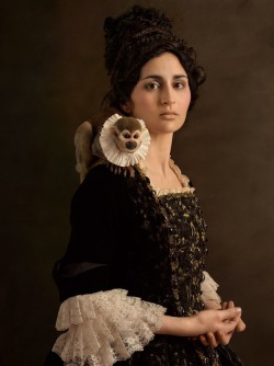 Real Life Flemish Portraits by Sacha Goldberger Taking a cue from Rembrandt, Sacha enlisted a small army of costume, hair, and make-up designers to assist his human and live animal models.  Artist: website 