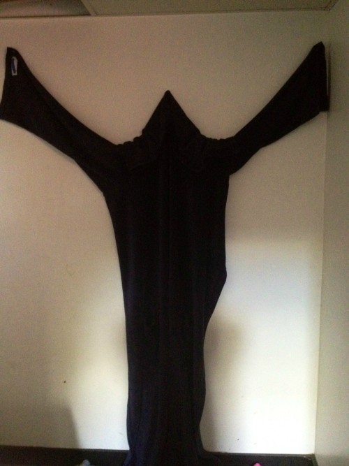 pizzaforpresident: I washed my snuggie and hung it up in my room to dry and almost had a heart attac