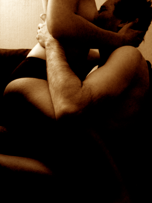 lovingwives:  How do I show another man’s wife that I find her hot and lovable? I bury my face in her breasts. I kiss her breasts and make love to them.