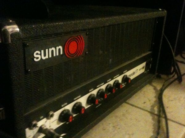 mosheogrady:  Sunn Model T