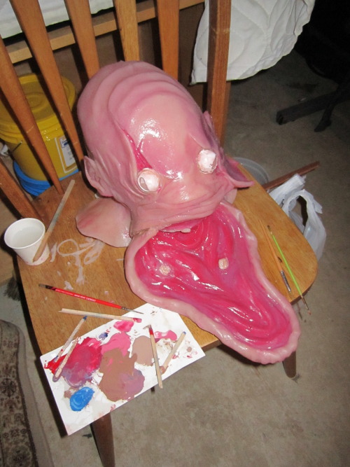 artisticallyinsaneblog:  askdanielfrommayfair:  [[ Here is the progression of work on the Flappy/Grunt Cosplay! I’m going to tinker with the mask a bit more and see if I can’t get the red in the mouth into a deeper color, as well as add the eye holes,