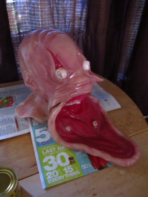 artisticallyinsaneblog:  askdanielfrommayfair:  [[ Here is the progression of work on the Flappy/Grunt Cosplay! I’m going to tinker with the mask a bit more and see if I can’t get the red in the mouth into a deeper color, as well as add the eye holes,
