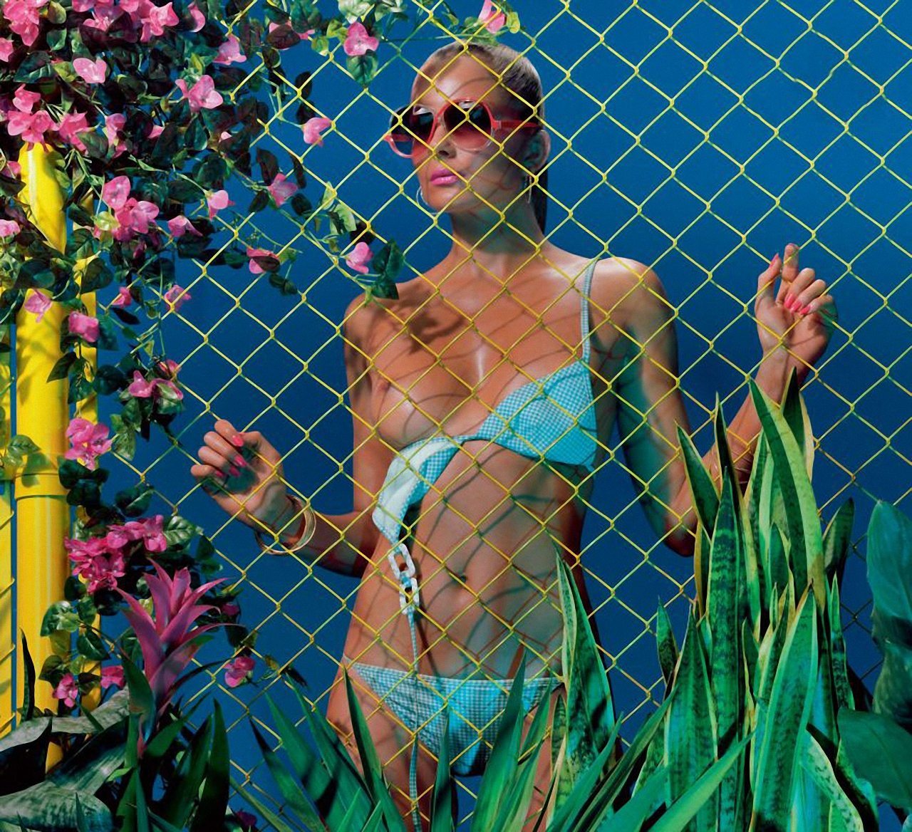 awesomeitsjustmestuff:  fashionfaves:Eniko Mihalik by Miles Aldridge One at a time
