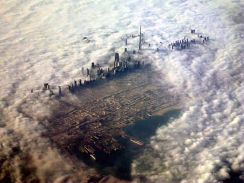 chorge:  “National Geographic Photo Contest 2011” Dubai from above 