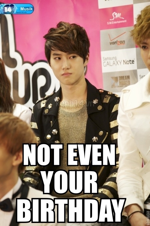 kai-has-swag:bitch-sama:suho  judging kris on his birthday lol omfg the last pic, I CANT
