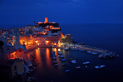 Vernazza, Cinque Terre, Italy (photo by Jeka World Photography)