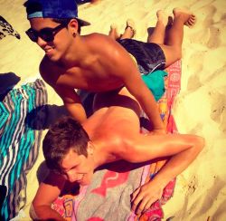 fraternityrow:  Fraternity Row | Spring Break